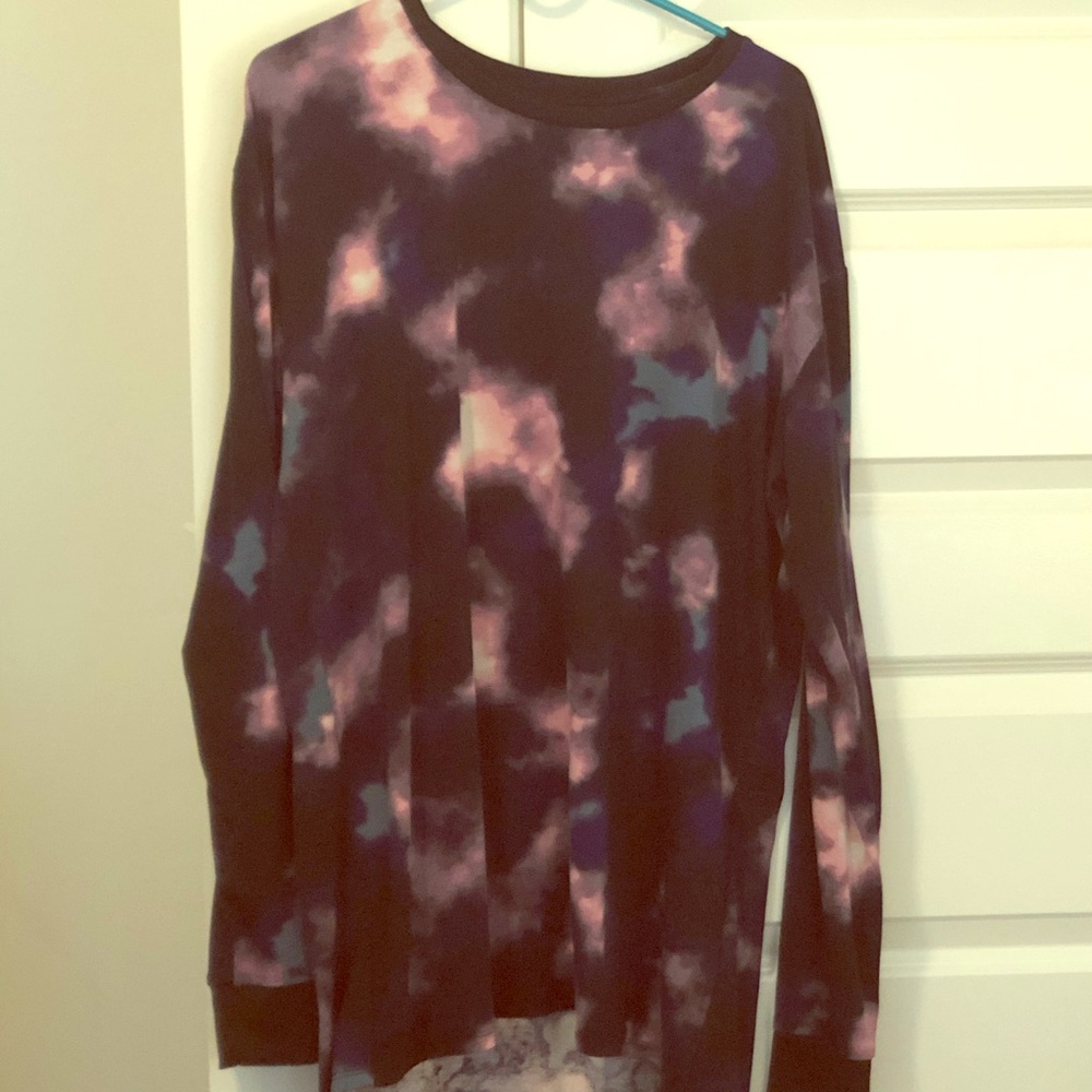 LuLaRoe tie dyed long sleeved shirt